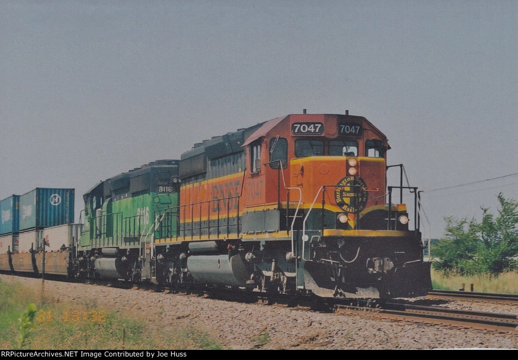 BNSF 7047 East